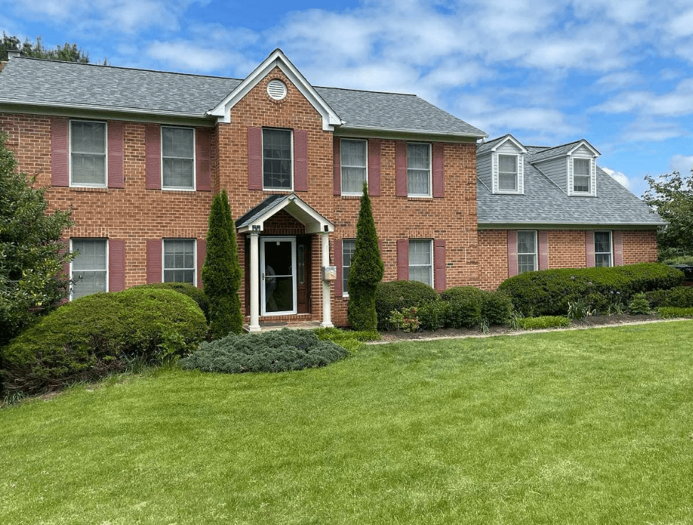 How New Siding Improves Insulation and Curb Appeal