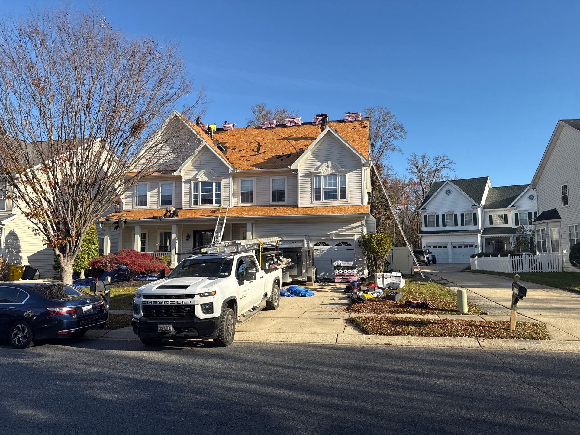 Summer Roof Maintenance Tips to Prevent Costly Repairs